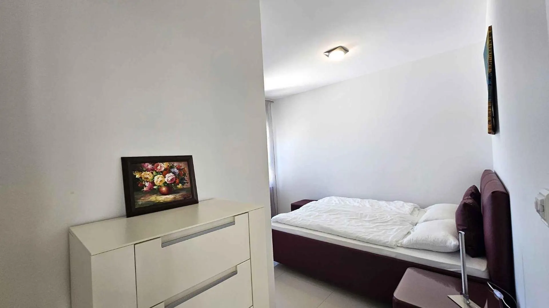Apartment In Njivice - Insel Krk 53775